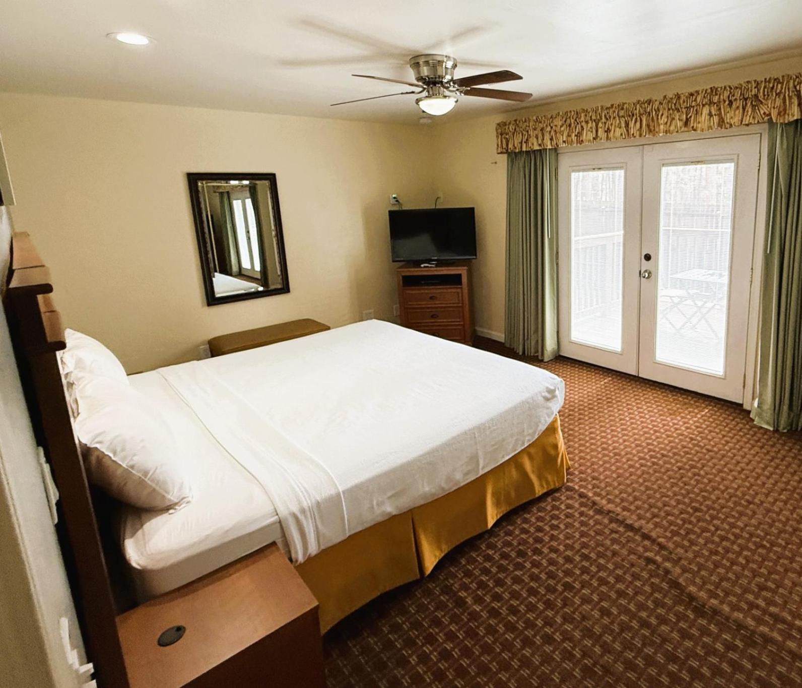 Roundhouse Resort Pinetop-Lakeside Bilik gambar
