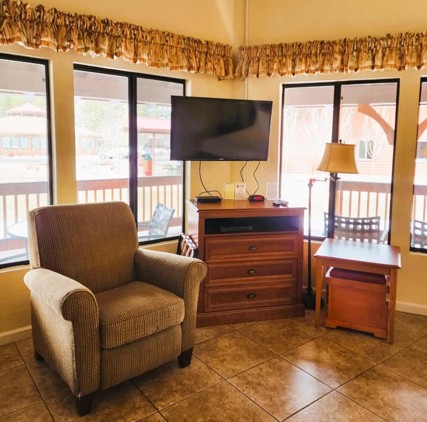 Roundhouse Resort Pinetop-Lakeside Bilik gambar